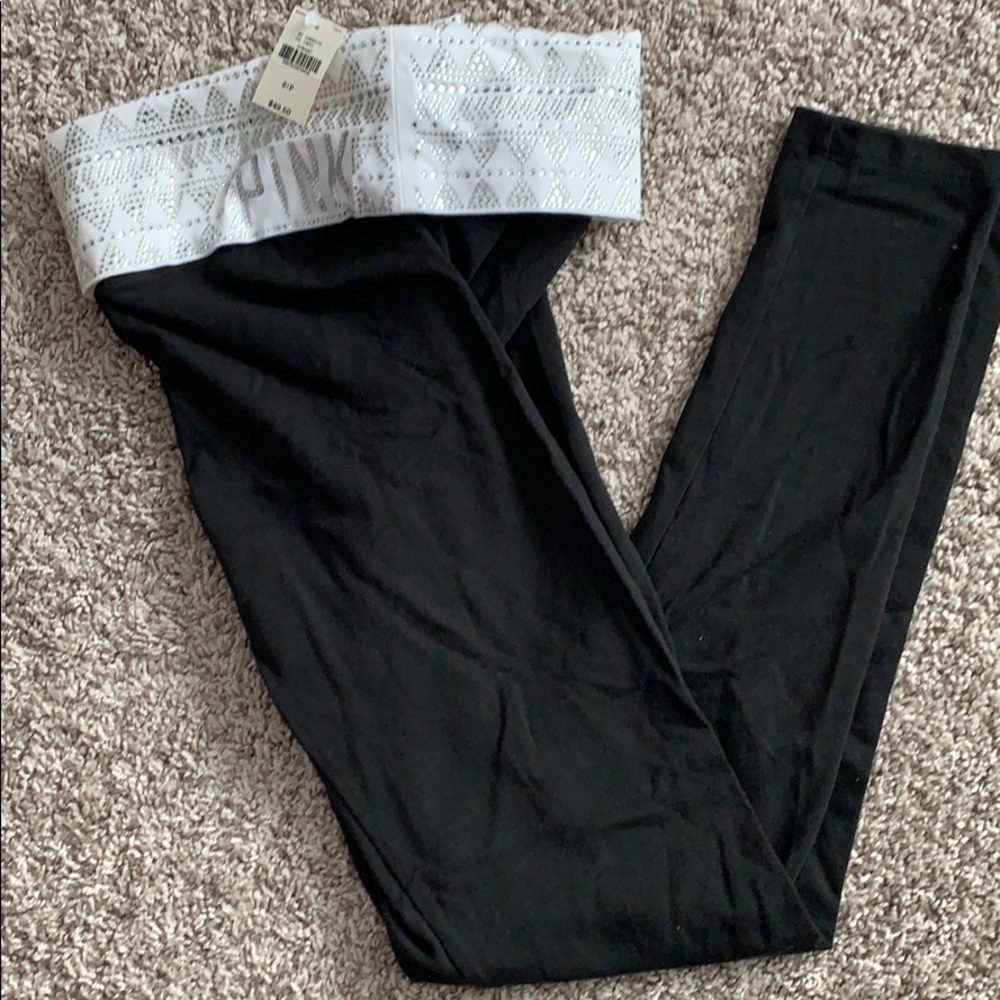 NWT PINK Yoga Leggings Sz Sm w/jeweled waistband
